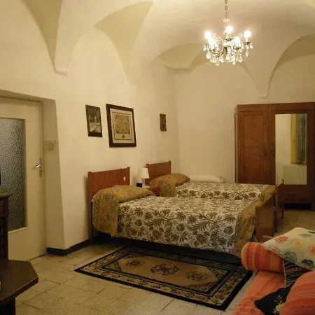 Lazagara *